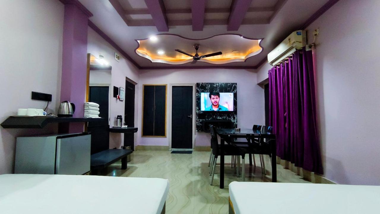 Hotel Samrat Baharampur Exteriér fotografie